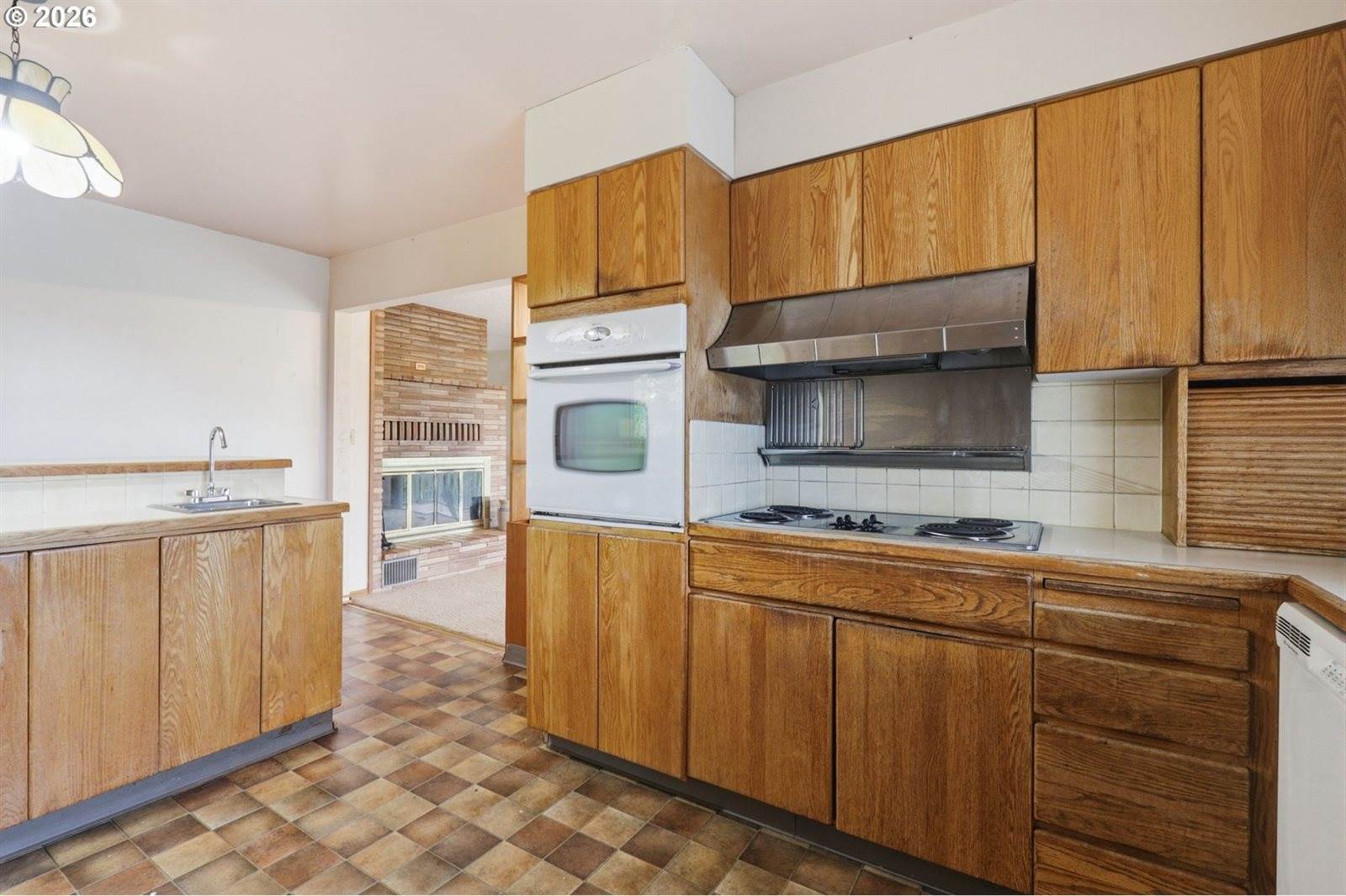 16016 South Forsythe Rd, Oregon City, OR 97045