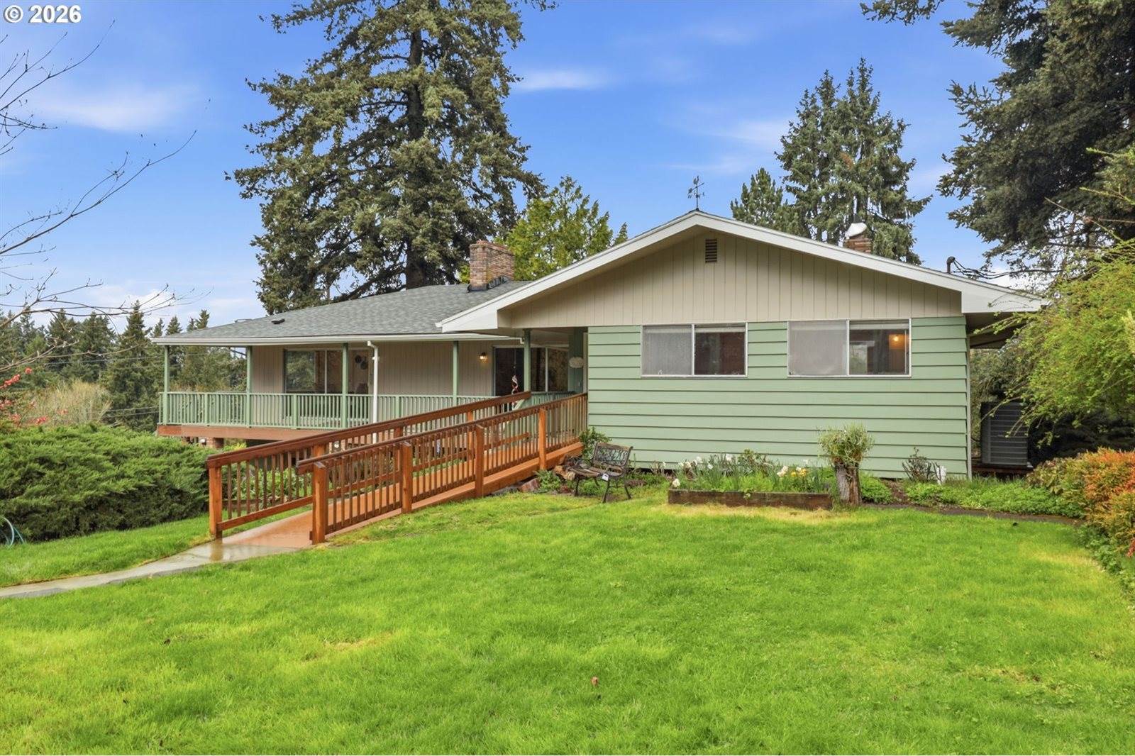 16016 South Forsythe Rd, Oregon City, OR 97045