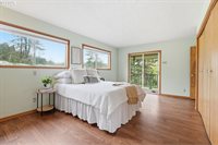 16016 South Forsythe Rd, Oregon City, OR 97045