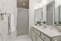 16016 South Forsythe Rd, Oregon City, OR 97045