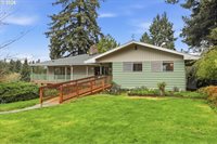 16016 South Forsythe Rd, Oregon City, OR 97045