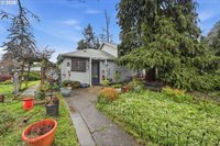 16016 South Forsythe Rd, Oregon City, OR 97045