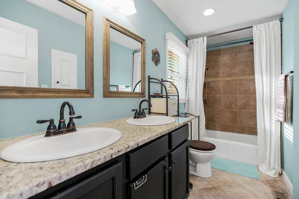 7522 Hardy Street, Overland Park, KS 66204