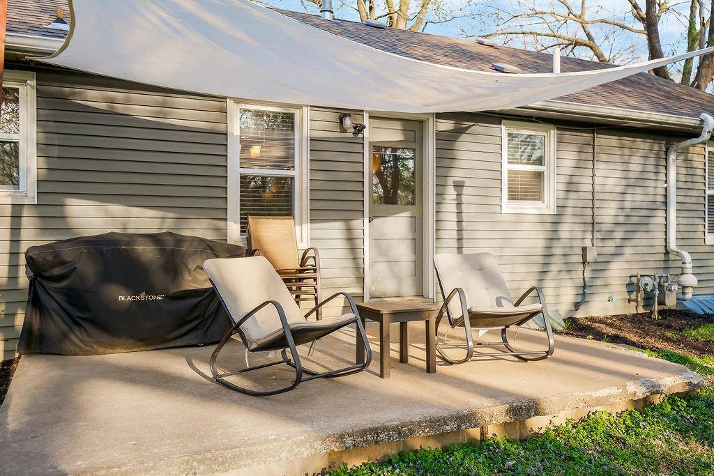 7522 Hardy Street, Overland Park, KS 66204