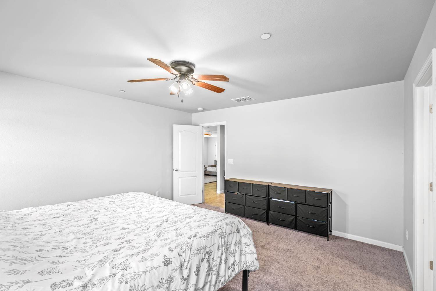 1393 Meadow Ranch Street, Plumas Lake, CA 95961