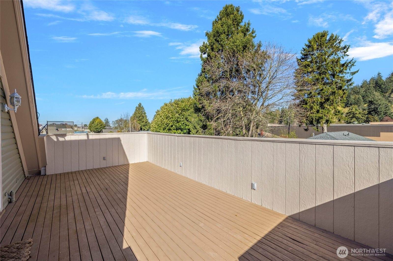 625 East Hazel Avenue, Burlington, WA 98233