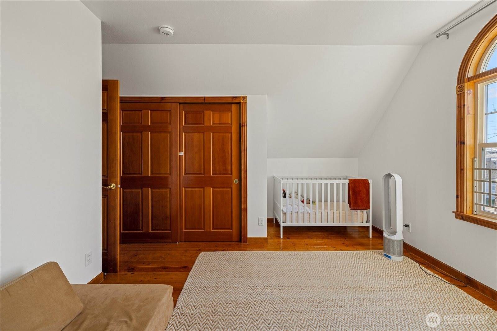 625 East Hazel Avenue, Burlington, WA 98233