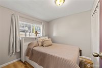 625 East Hazel Avenue, Burlington, WA 98233