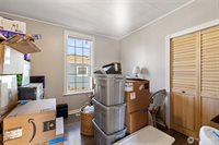 625 East Hazel Avenue, Burlington, WA 98233