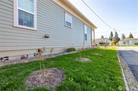 625 East Hazel Avenue, Burlington, WA 98233