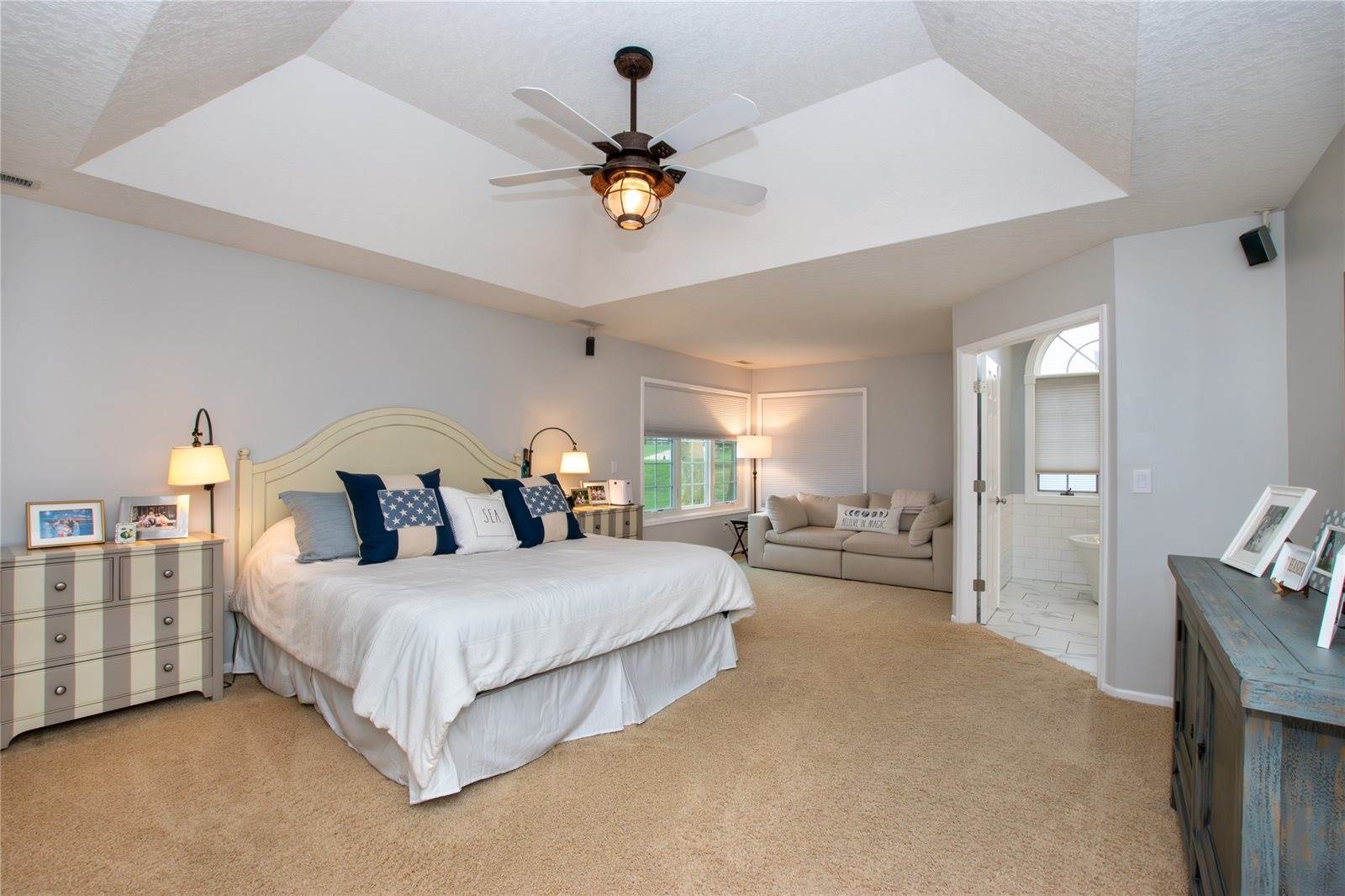 3501 Southern Woods Drive, Des Moines, IA 50321