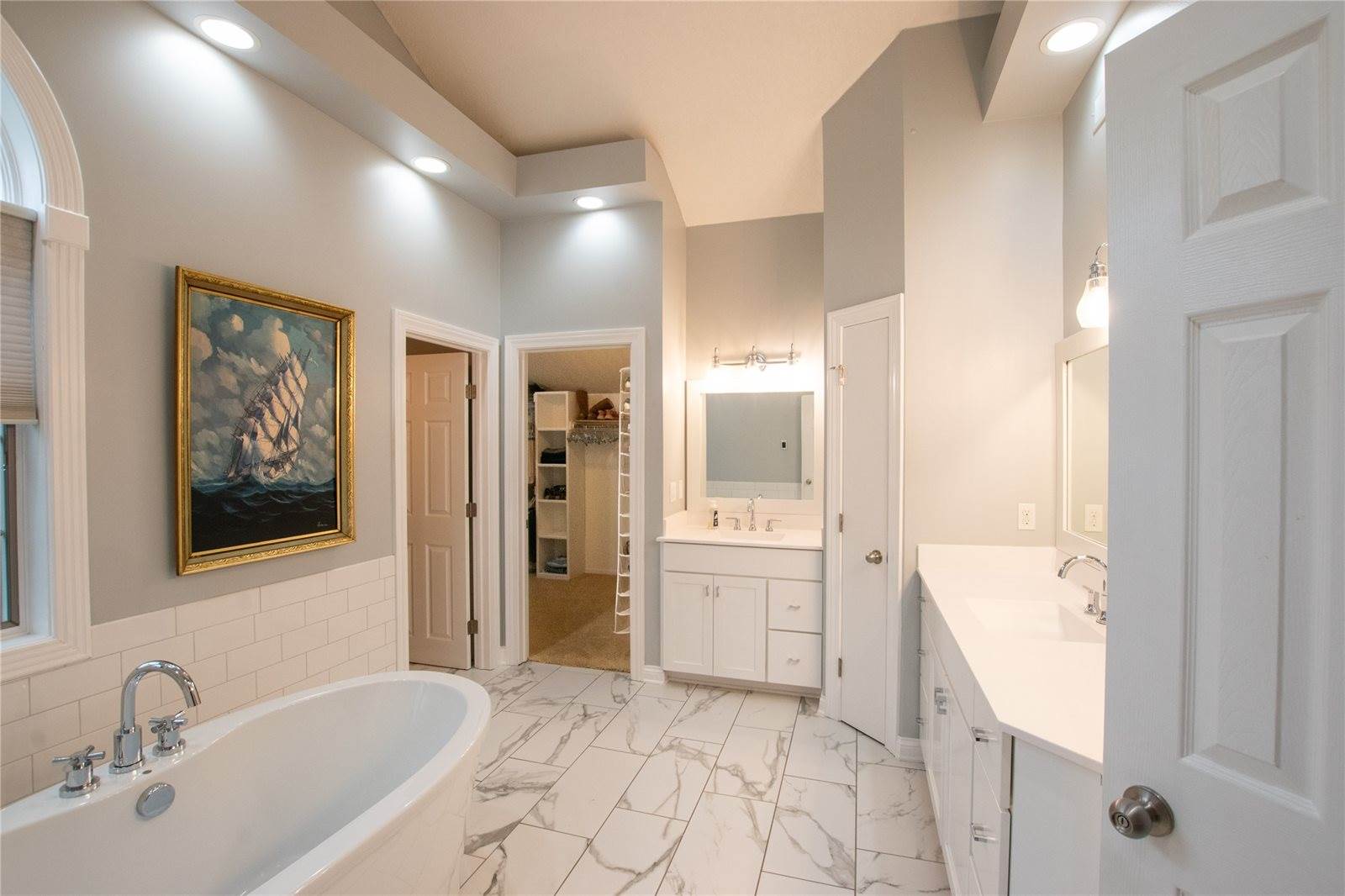 3501 Southern Woods Drive, Des Moines, IA 50321