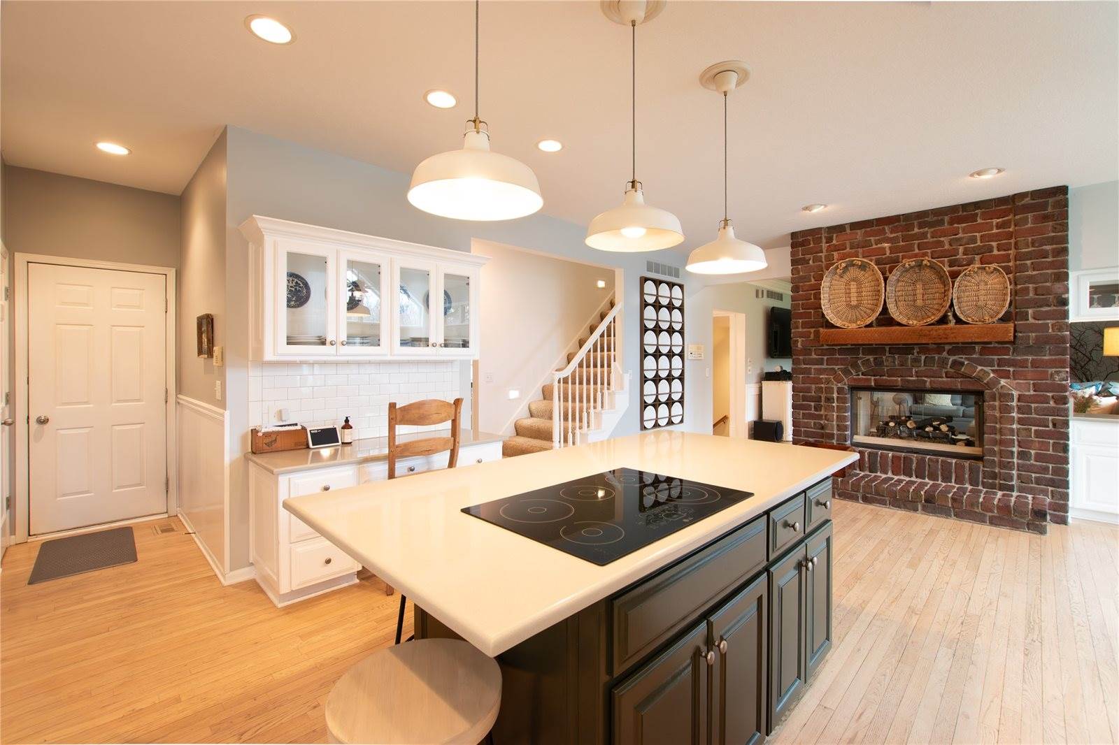 3501 Southern Woods Drive, Des Moines, IA 50321