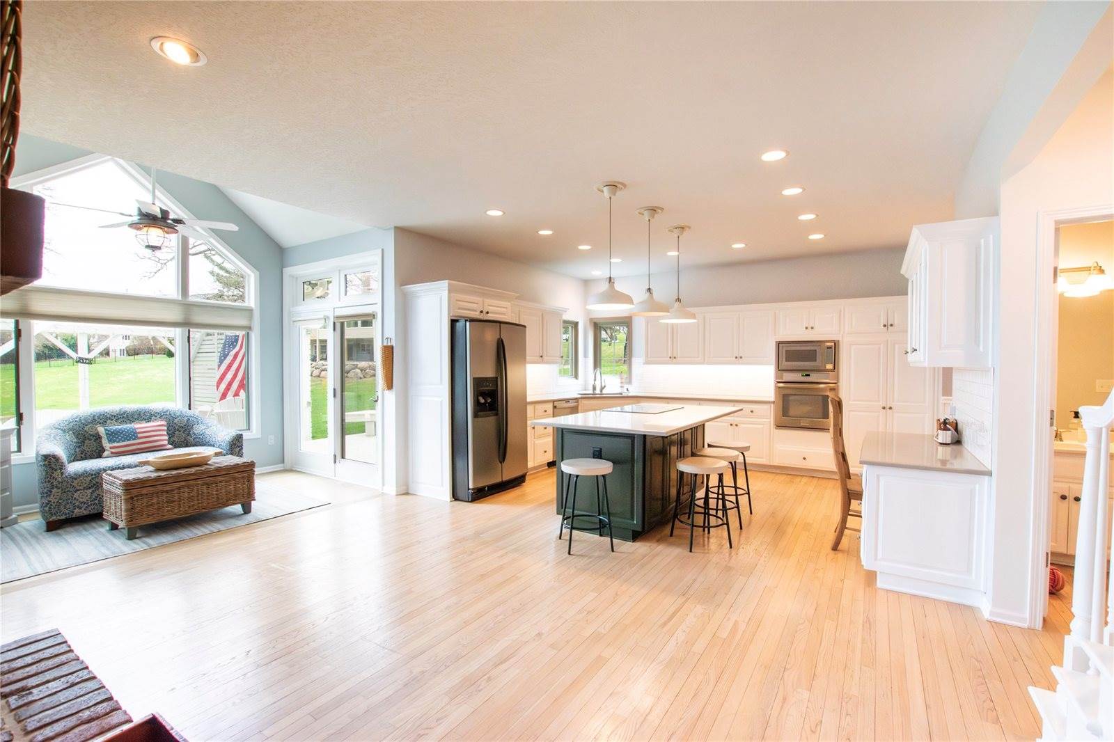 3501 Southern Woods Drive, Des Moines, IA 50321