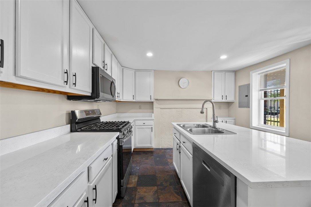 1312 Boyle St, Central North Side, PA 15212