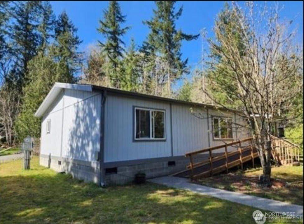 42041 Cedar Street, Concrete, WA 98237