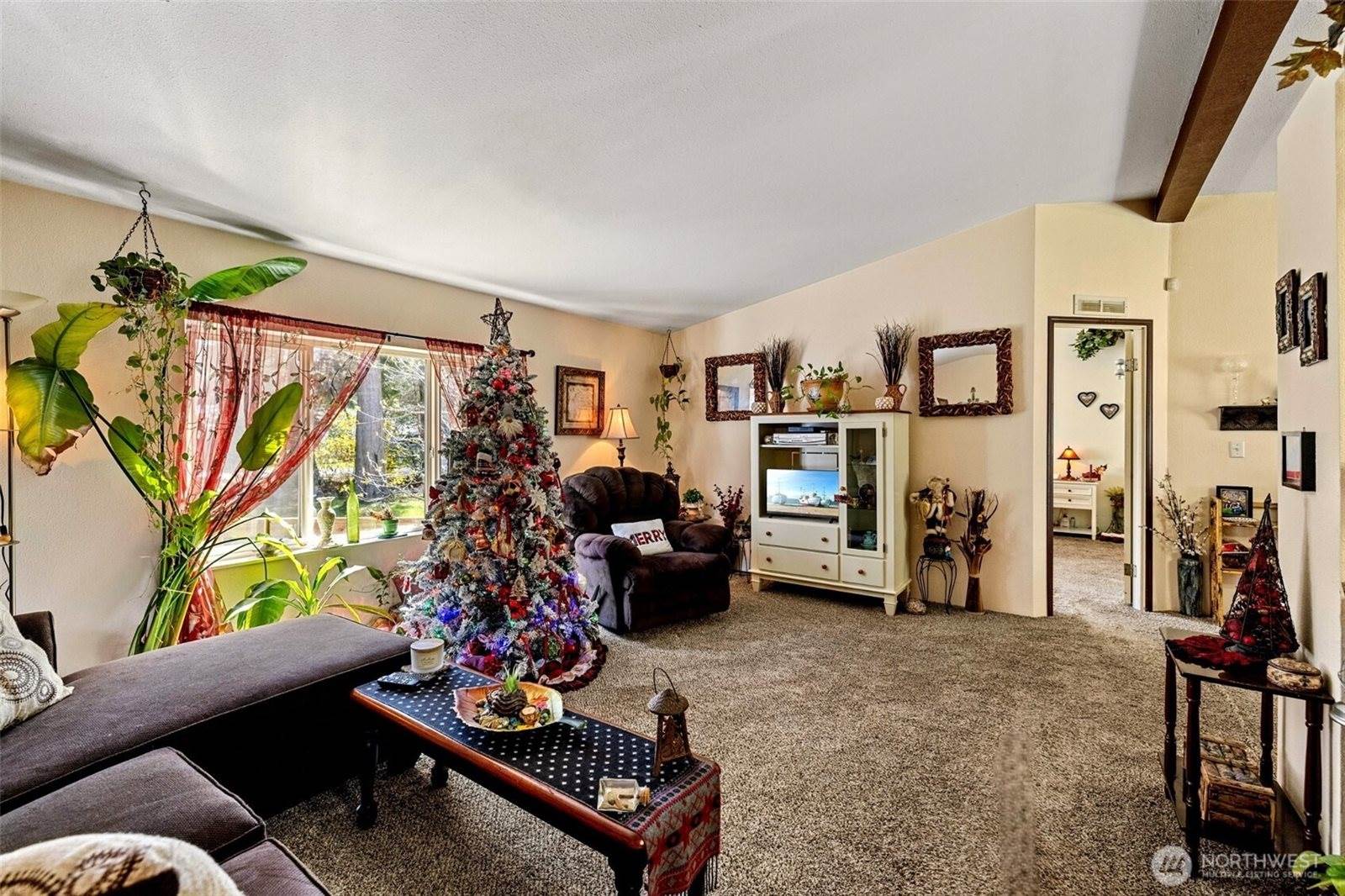 42041 Cedar Street, Concrete, WA 98237