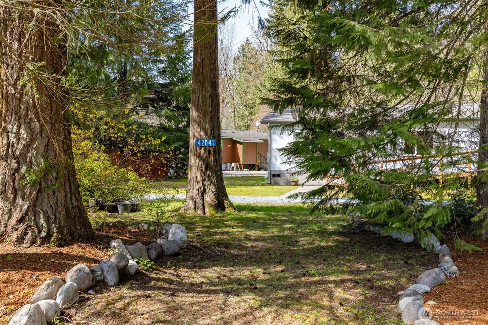 42041 Cedar Street, Concrete, WA 98237