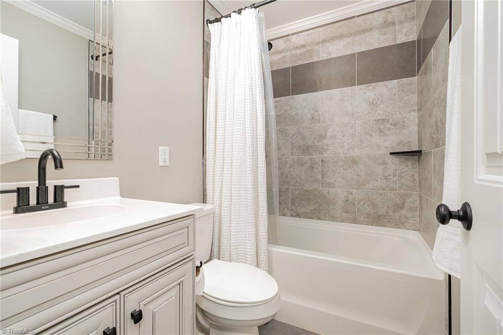 1420 Rankin Road, Greensboro, NC 27405