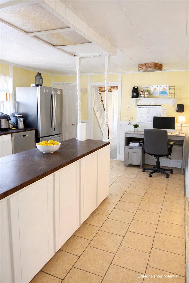 53 Fifteenth Street, Bangor, ME 04401