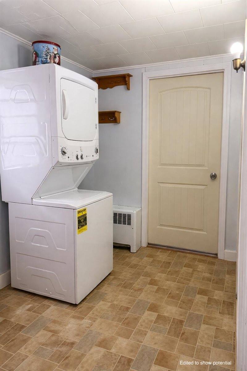 53 Fifteenth Street, Bangor, ME 04401