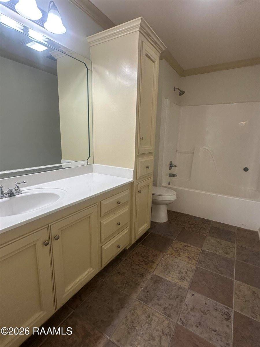 309 Stags Leap Lane, Broussard, LA 70518