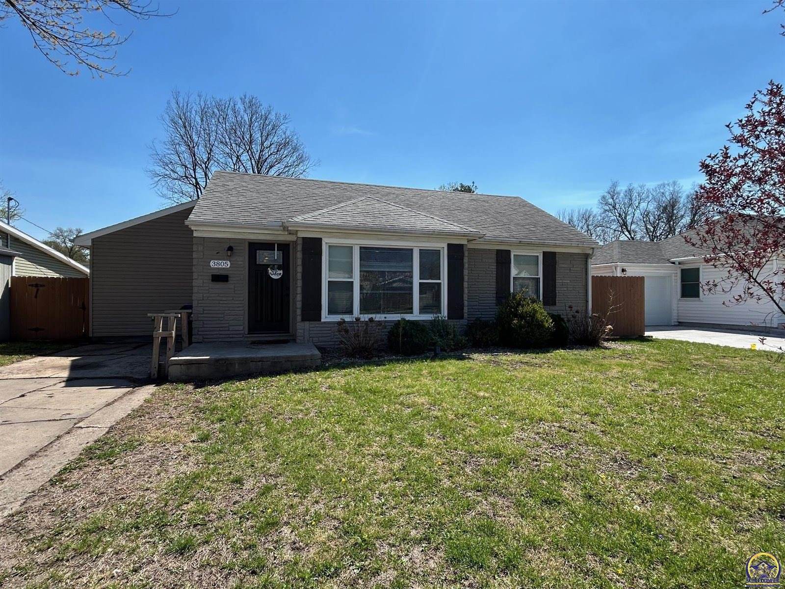 3805 SW 12th ST, Topeka, KS 66604
