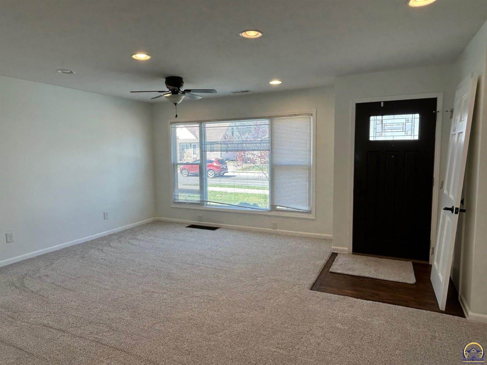 3805 SW 12th ST, Topeka, KS 66604