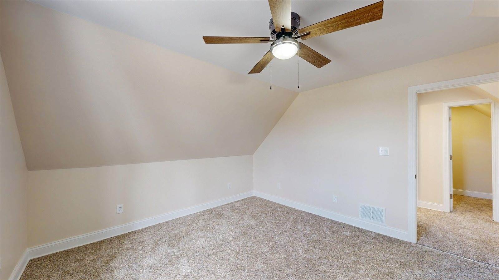 1222 South 7th, Prairie Du Chien, WI 53821