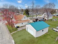 1222 South 7th, Prairie Du Chien, WI 53821