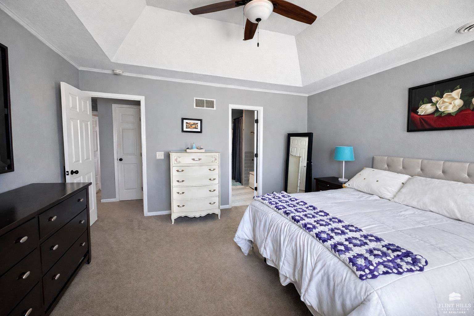 3343 Newbury St, Manhattan, KS 66503