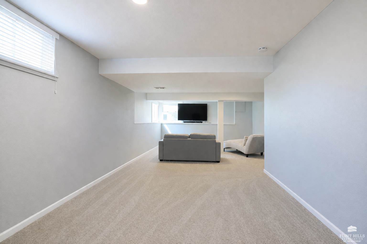 3343 Newbury St, Manhattan, KS 66503