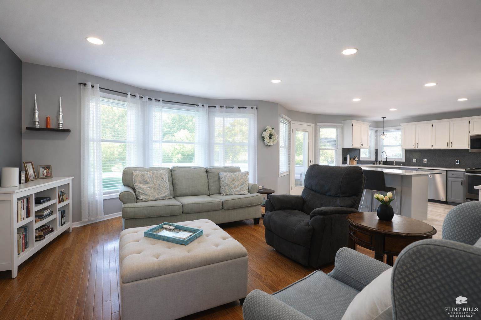 3343 Newbury St, Manhattan, KS 66503