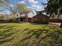 17065 Lemming Lane, Saint Robert, MO 65584