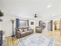 17065 Lemming Lane, Saint Robert, MO 65584