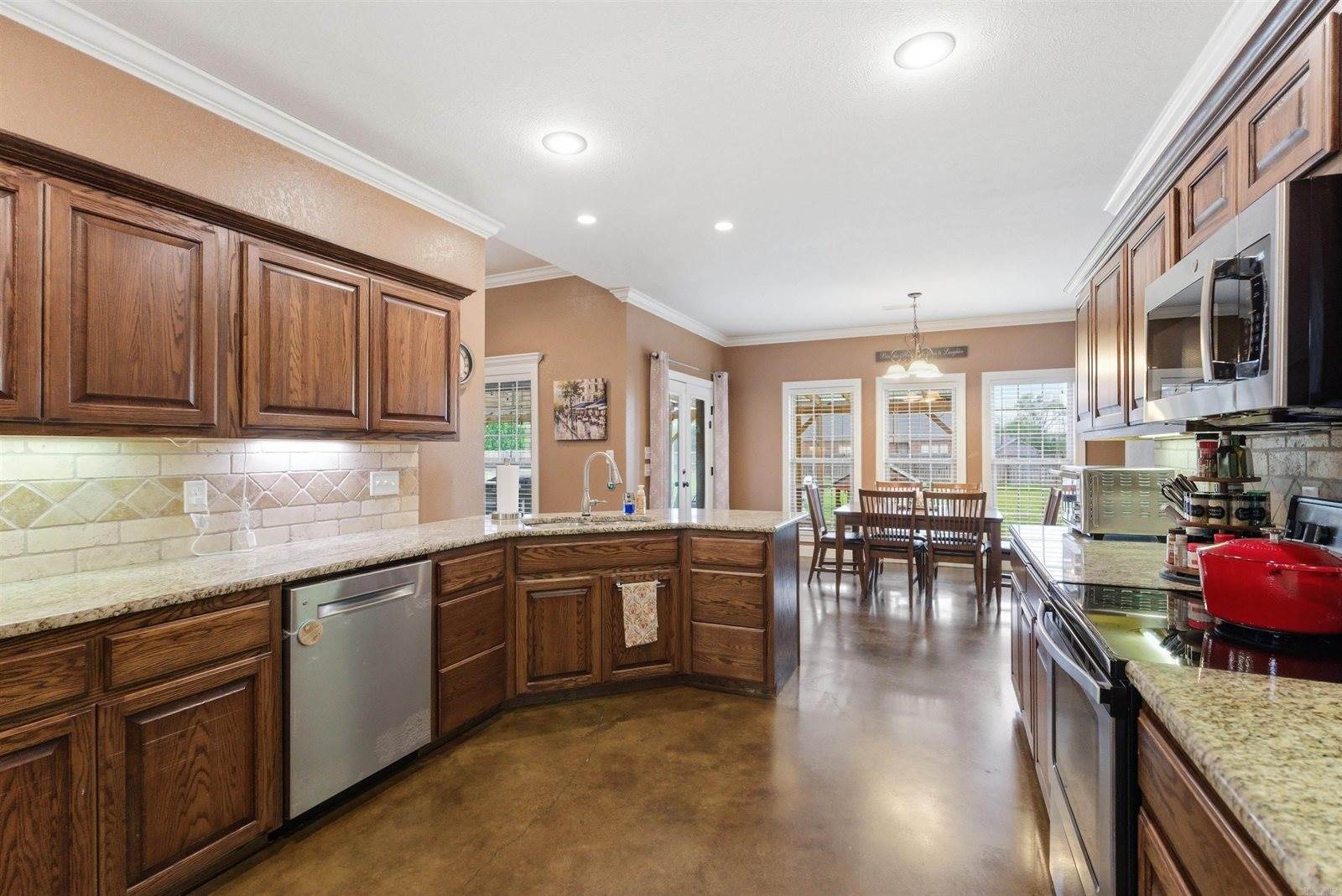 68 Colt Loop, Greenbrier, AR 72058