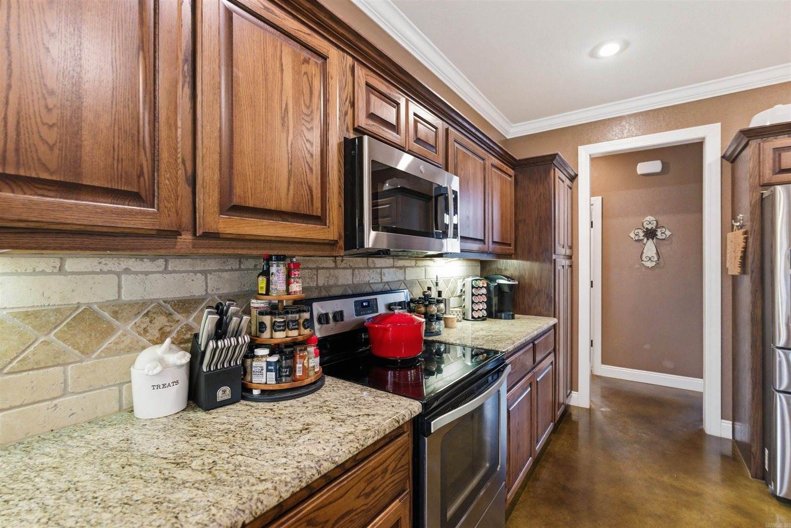 68 Colt Loop, Greenbrier, AR 72058