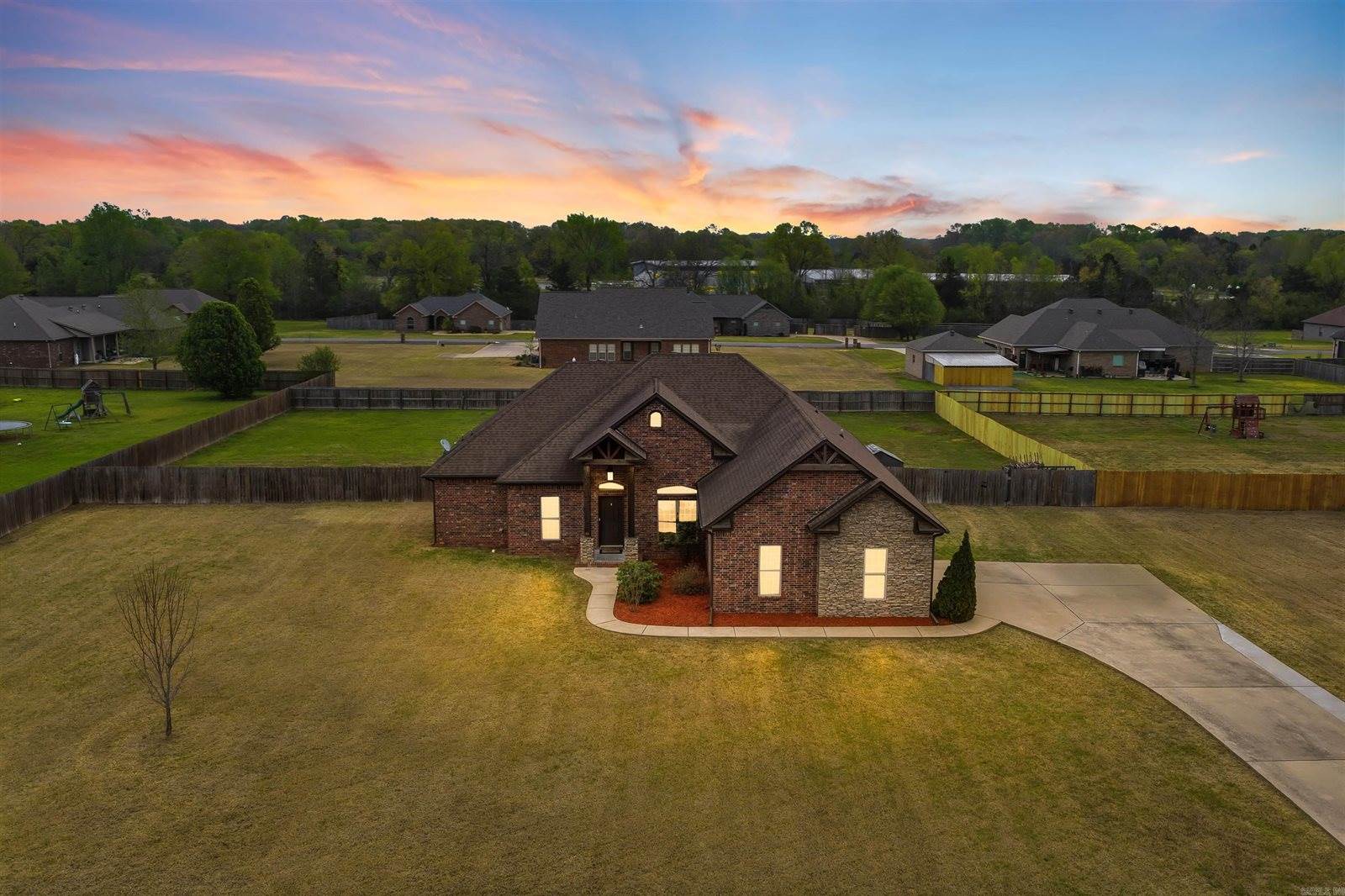 68 Colt Loop, Greenbrier, AR 72058