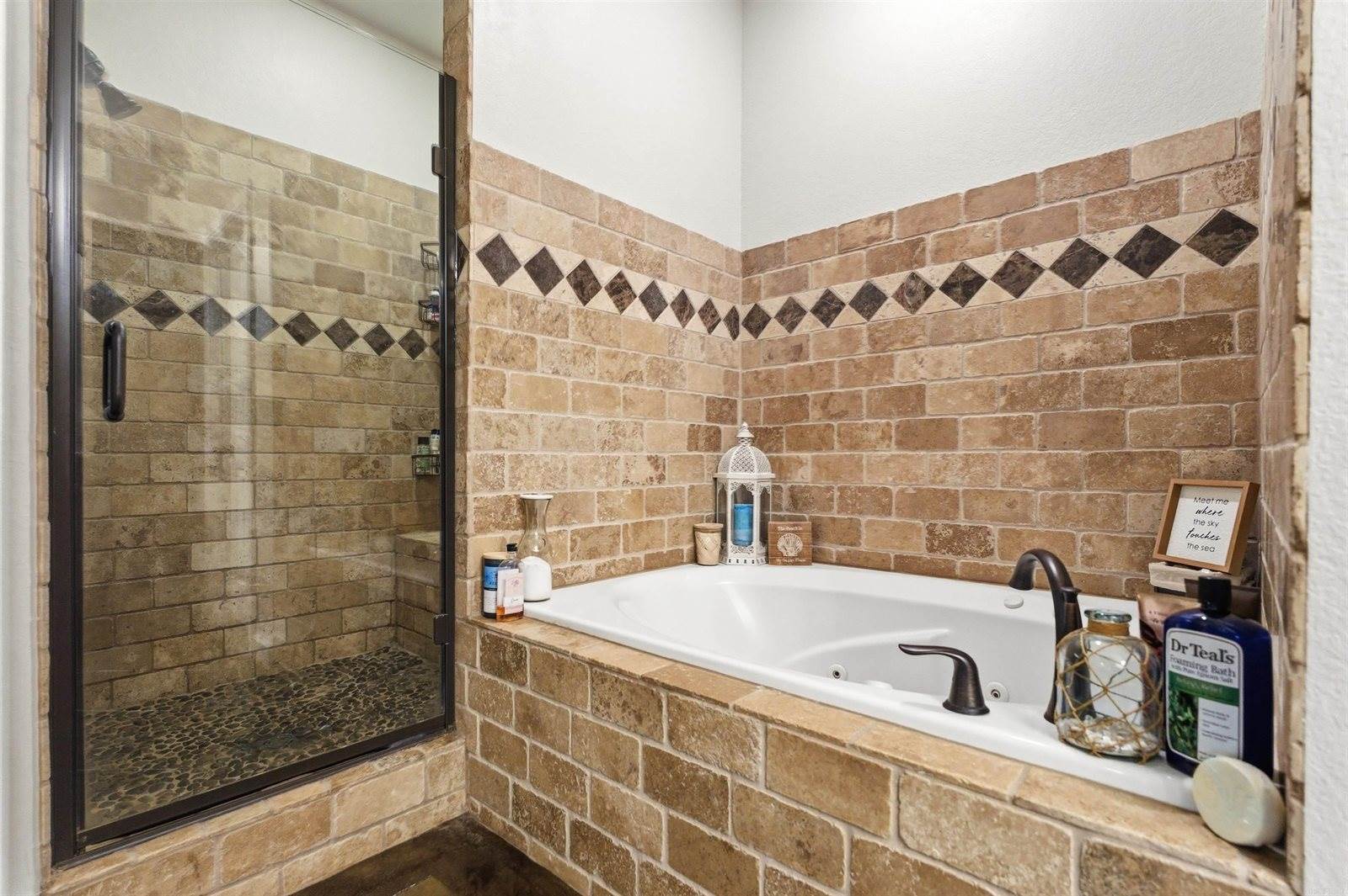 68 Colt Loop, Greenbrier, AR 72058