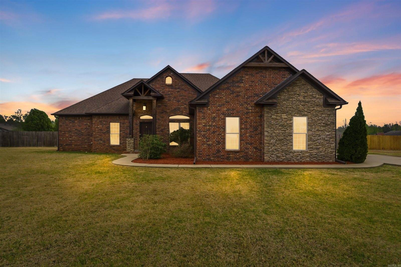 68 Colt Loop, Greenbrier, AR 72058