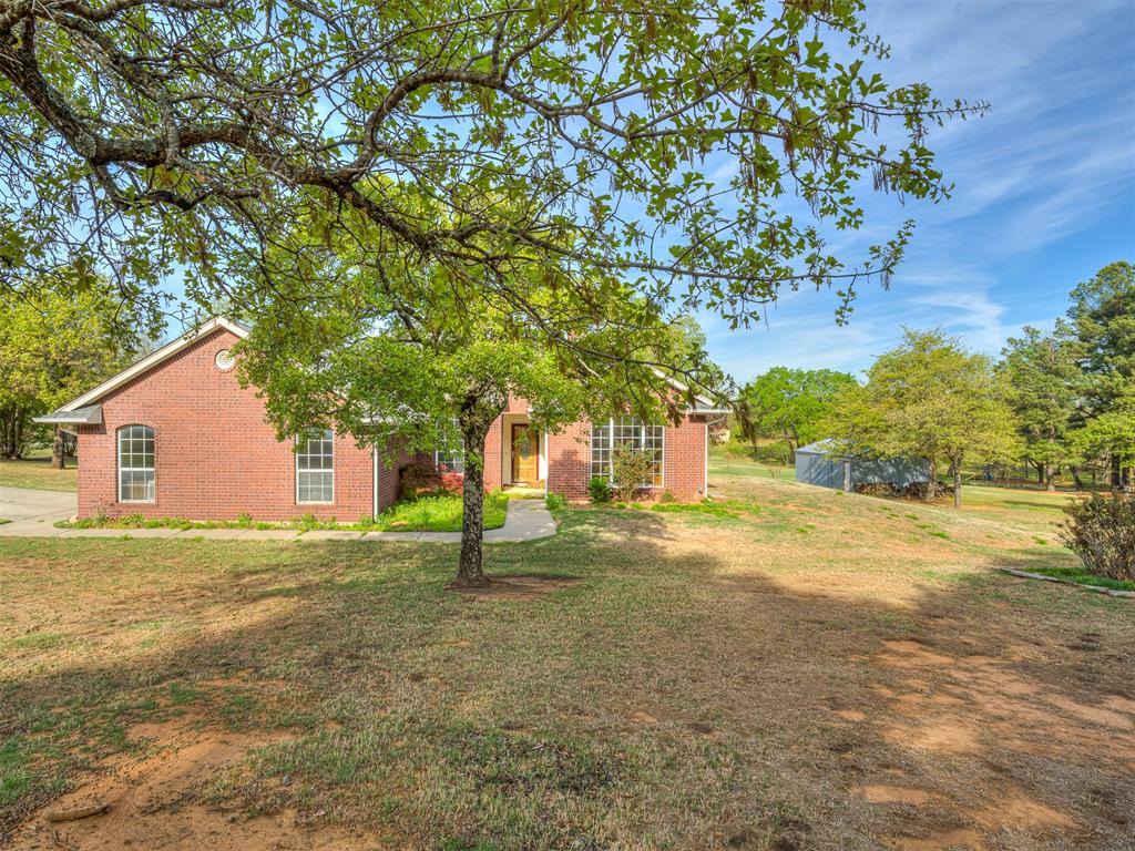 1197 South Choctaw Road, Choctaw, OK 73020