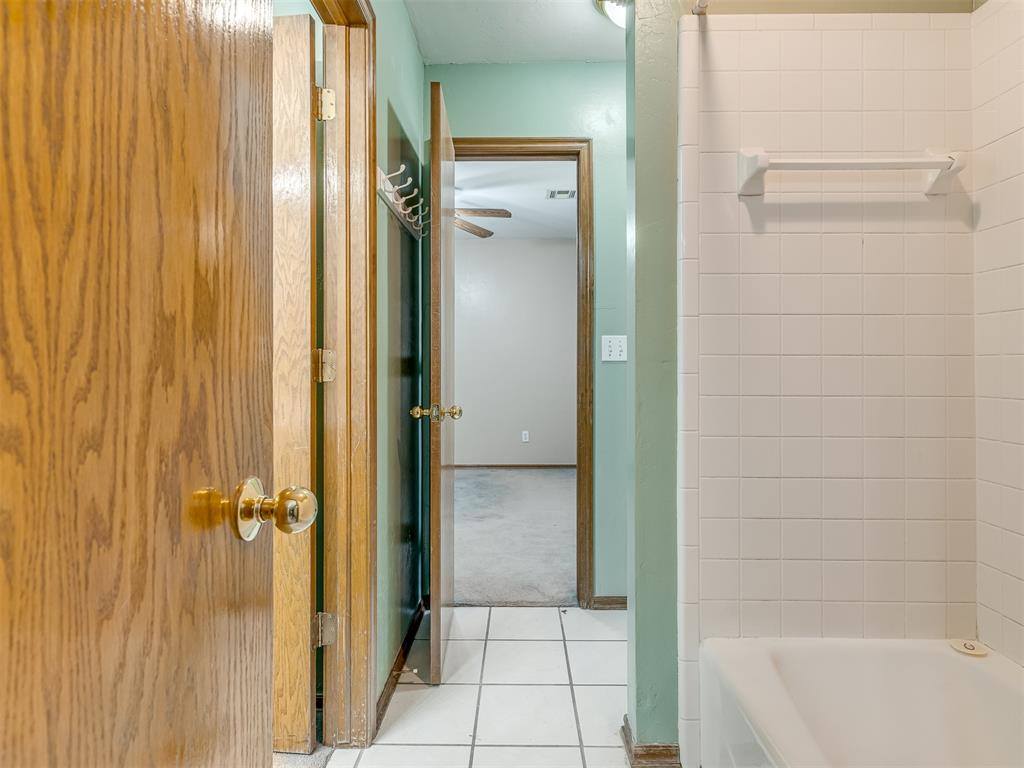 1197 South Choctaw Road, Choctaw, OK 73020