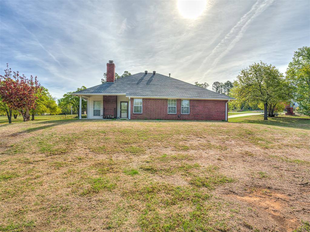 1197 South Choctaw Road, Choctaw, OK 73020
