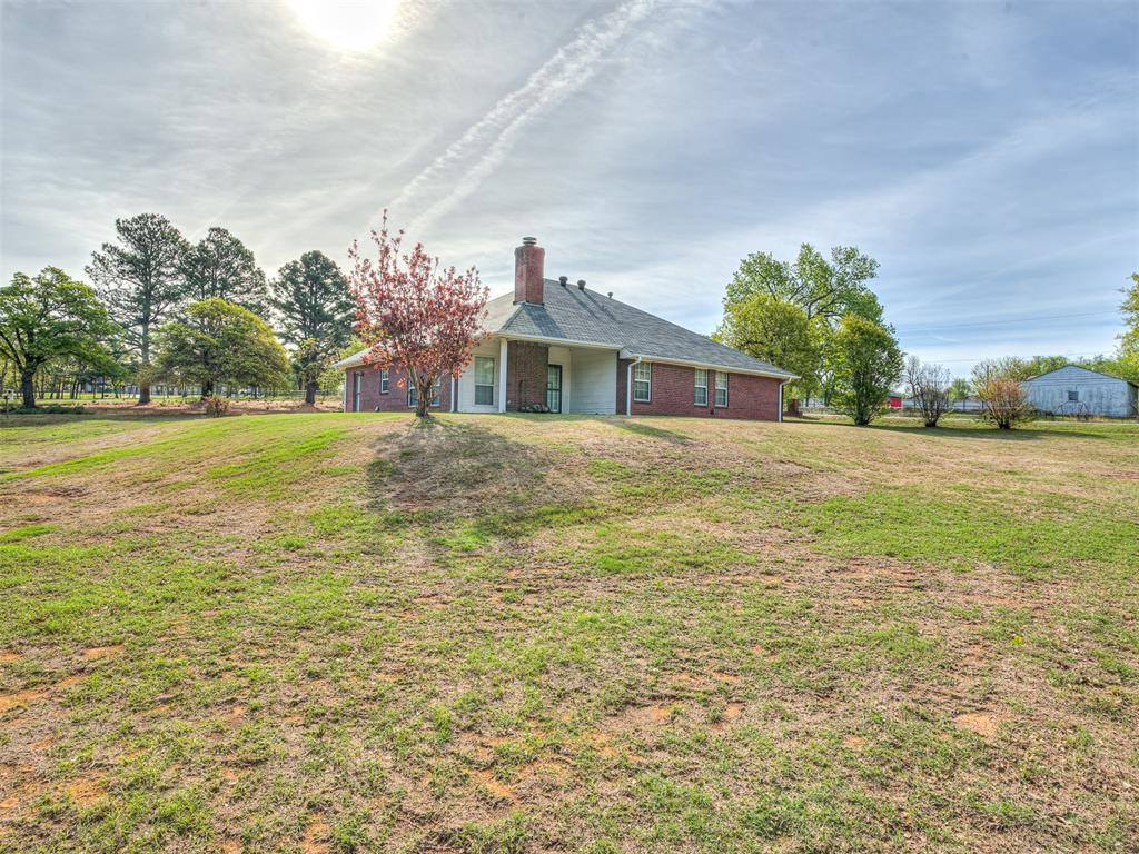 1197 South Choctaw Road, Choctaw, OK 73020