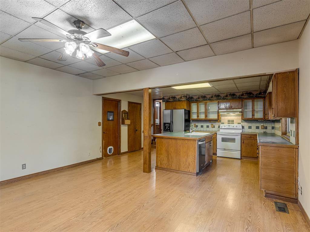 5501 Baldwin Court, Newalla, OK 74857