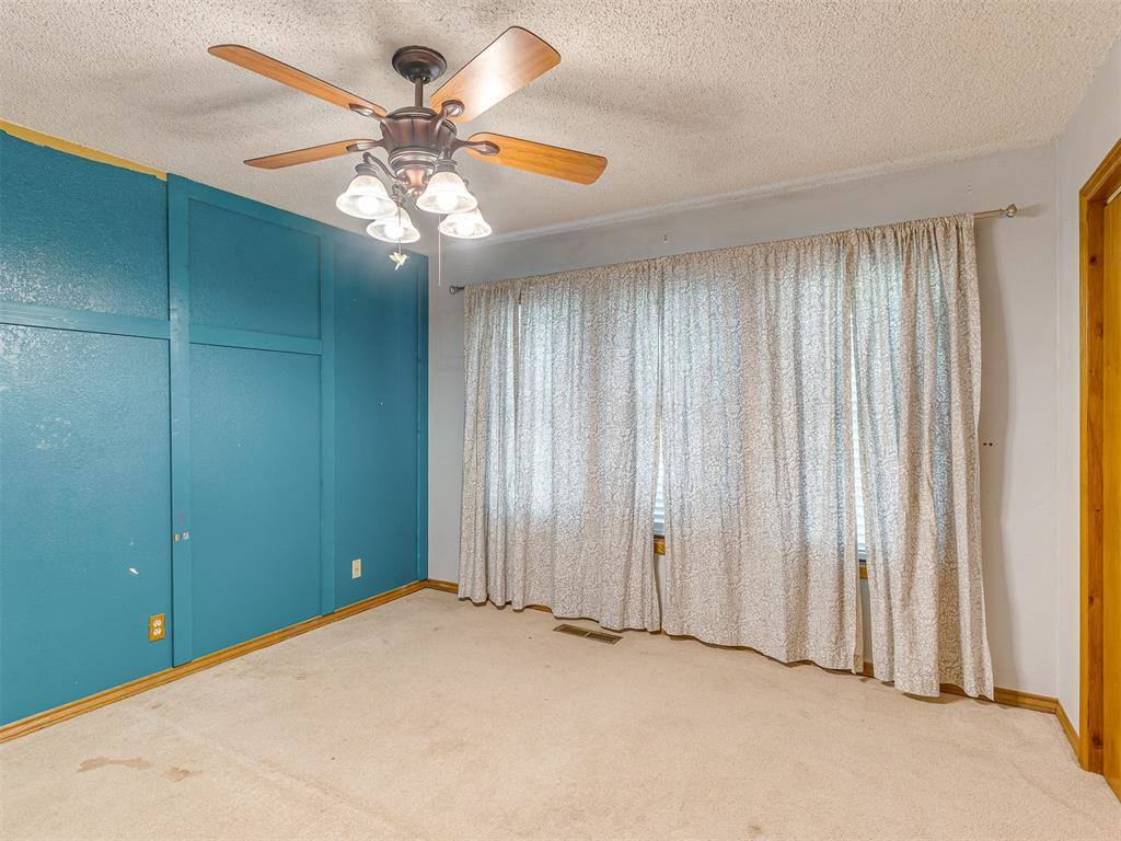 5501 Baldwin Court, Newalla, OK 74857