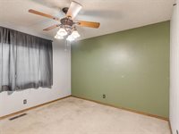5501 Baldwin Court, Newalla, OK 74857