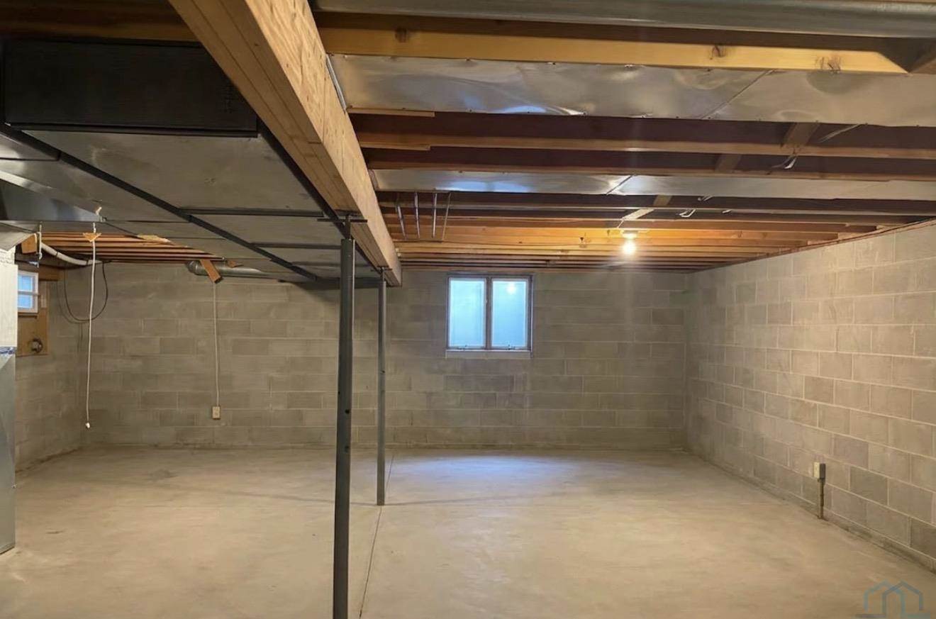603 2nd Ave SE 2, LeMars, IA 51031