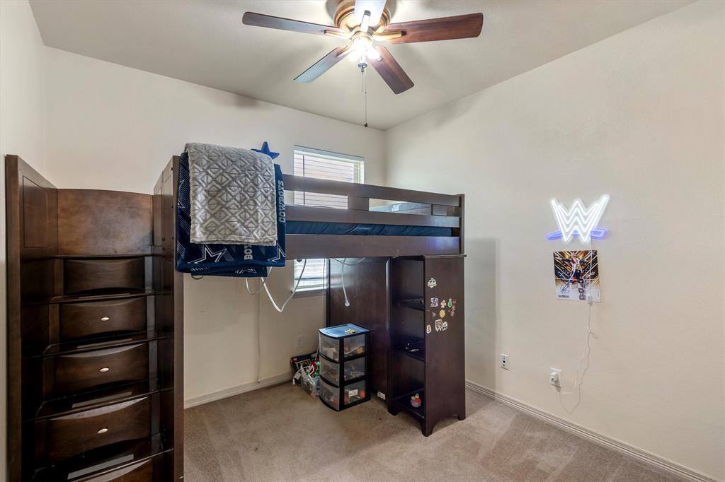 9257 Water Oak Drive, Arlington, TX 76002