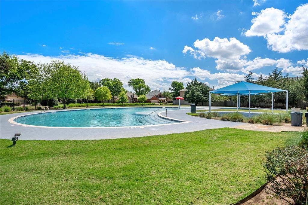 9257 Water Oak Drive, Arlington, TX 76002